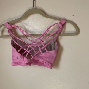 Lululemon wild and free pink bra size 4